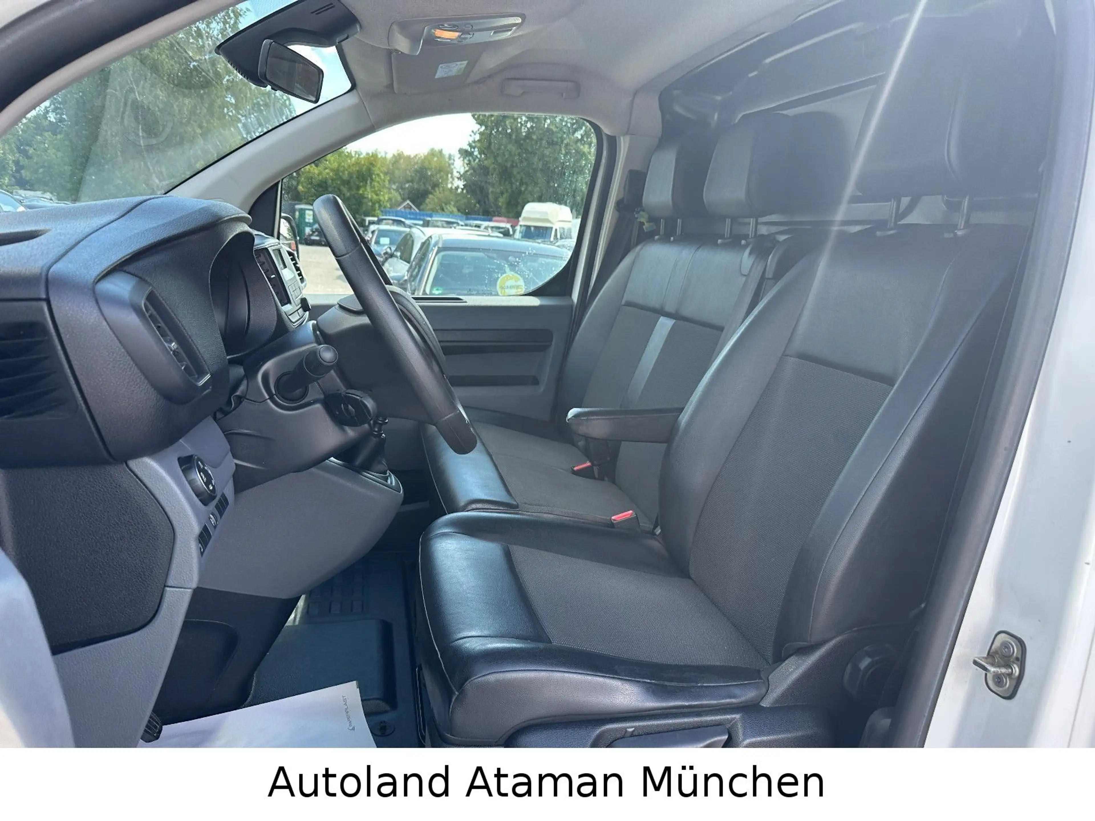 Peugeot Expert 1.5 HDI Kasten / Klima / Leder /PDC/Eur6 — photo 4