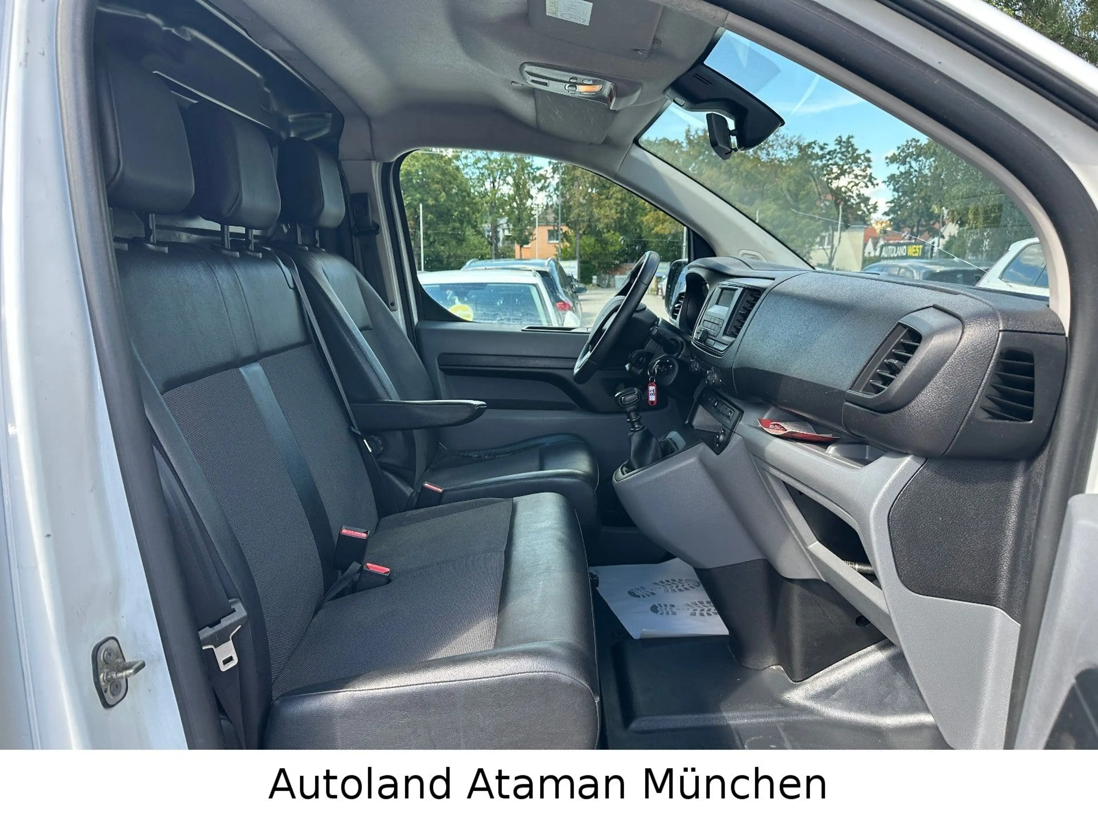 Peugeot Expert 1.5 HDI Kasten / Klima / Leder /PDC/Eur6 — photo 9