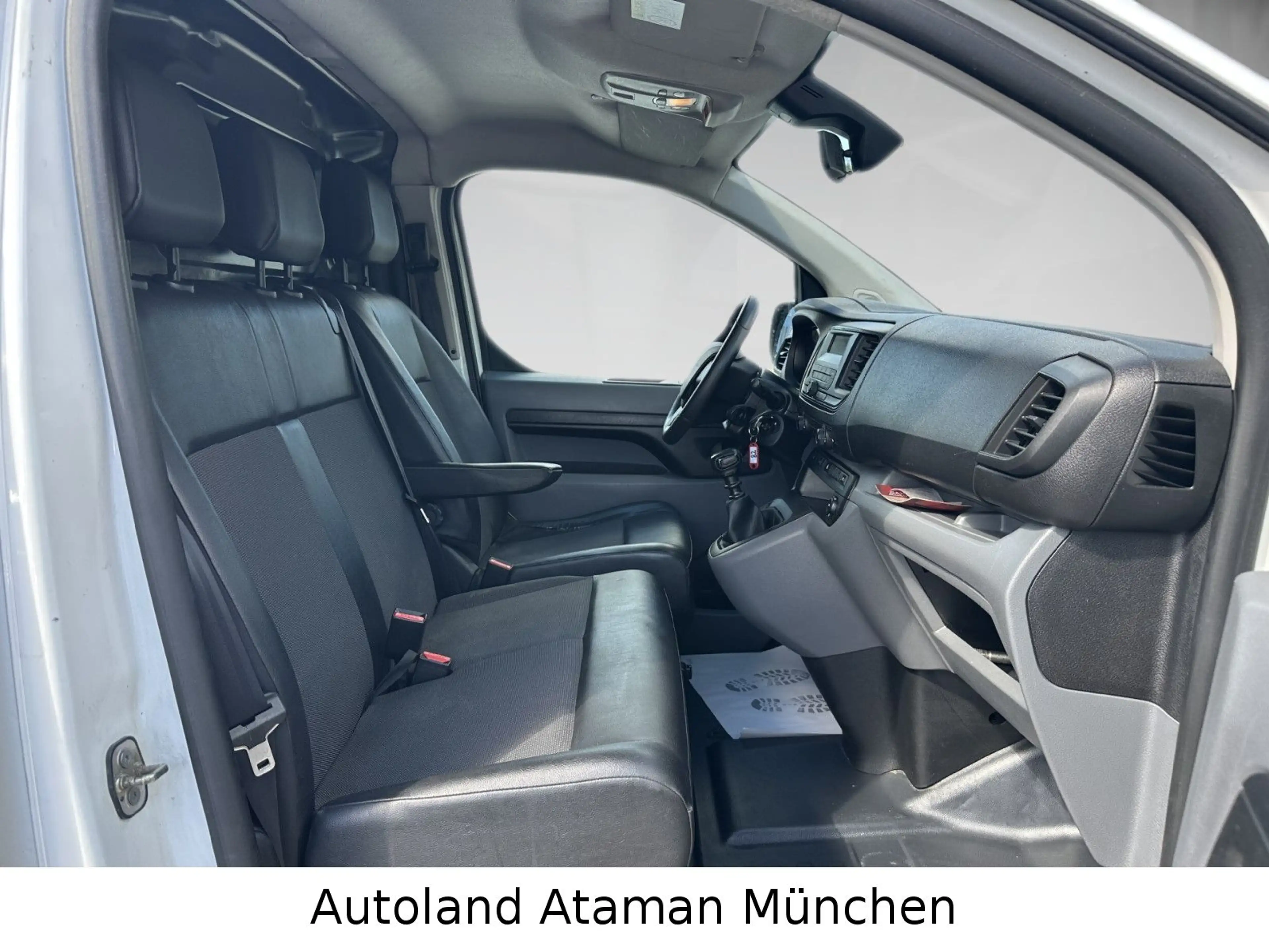 Peugeot Expert 1.5 HDI Kasten / Klima / Leder /PDC/Eur6 — photo 9