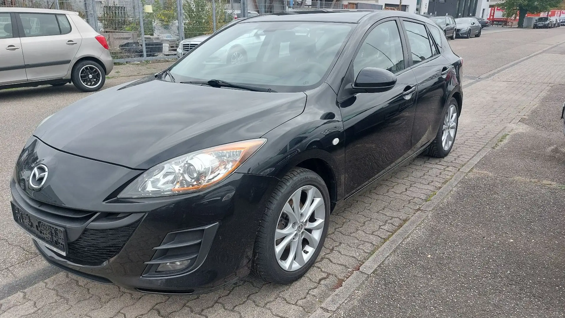 Mazda 3 Lim. High-Line Schwarz - 1