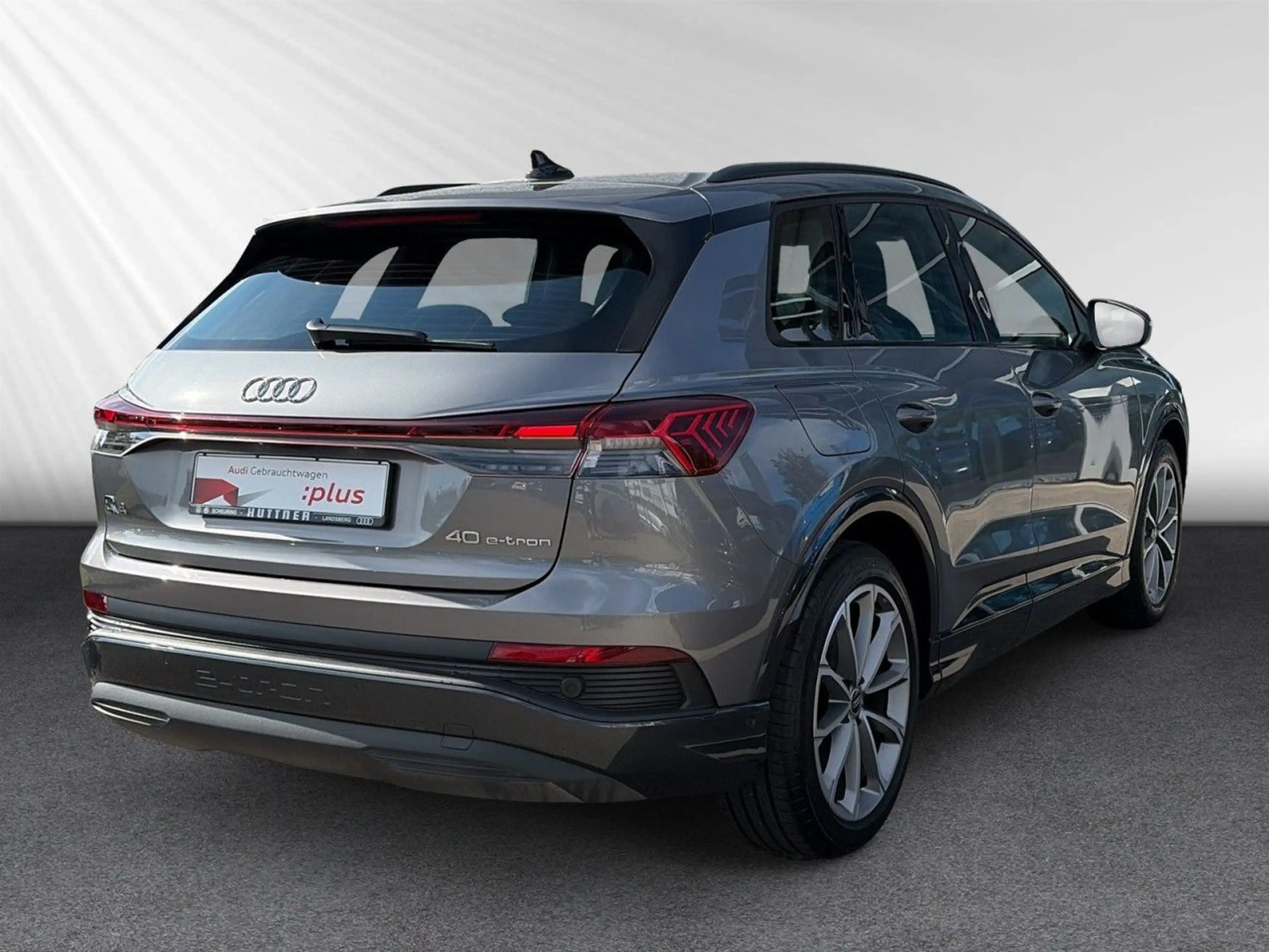Audi Q4 e-tron 40 advanced LED AHK ACC NAVI SITZHEIZ — photo 3
