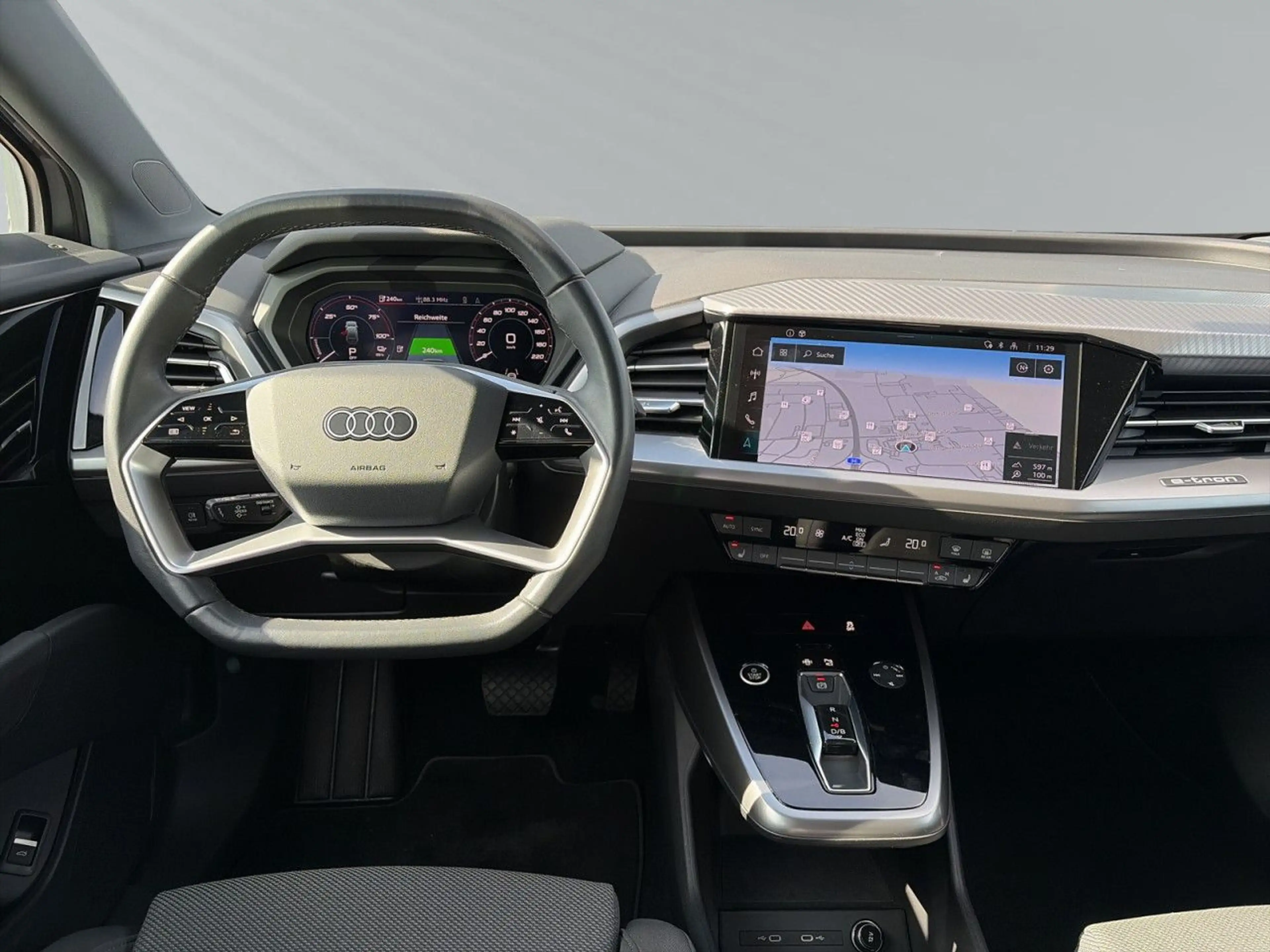 Audi Q4 e-tron 40 advanced LED AHK ACC NAVI SITZHEIZ — photo 7