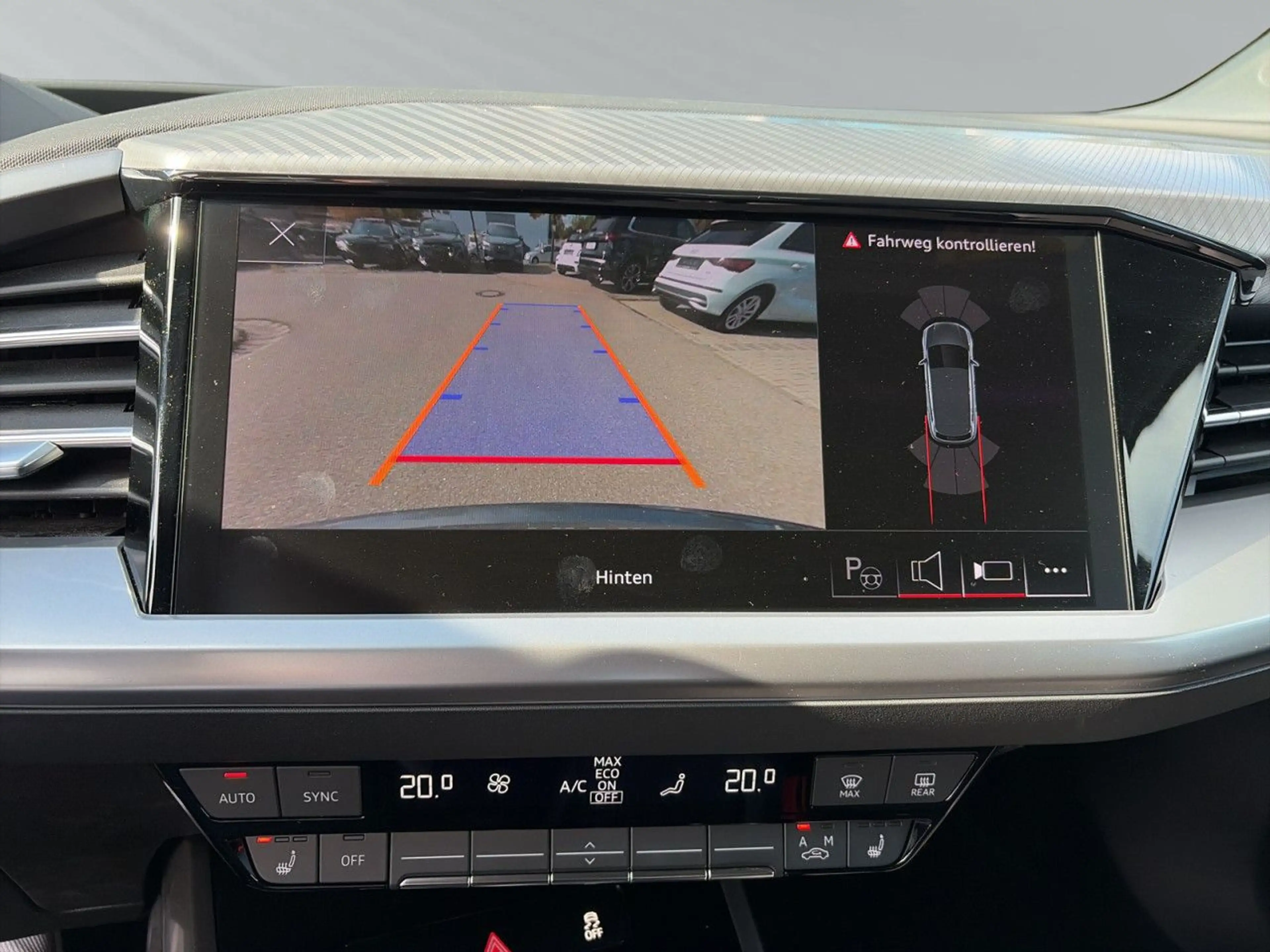 Audi Q4 e-tron 40 advanced LED AHK ACC NAVI SITZHEIZ — photo 13