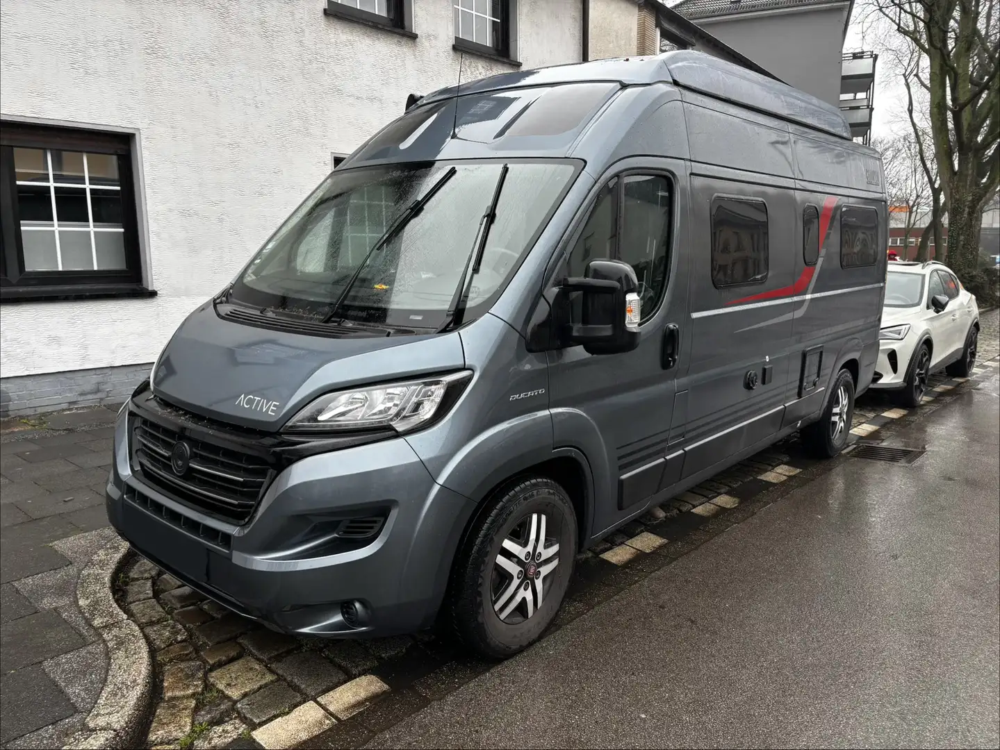 Caravans-Wohnm Bürstner Campeo 600 Active Hochdach 4er Fahrradträger Grau - 2