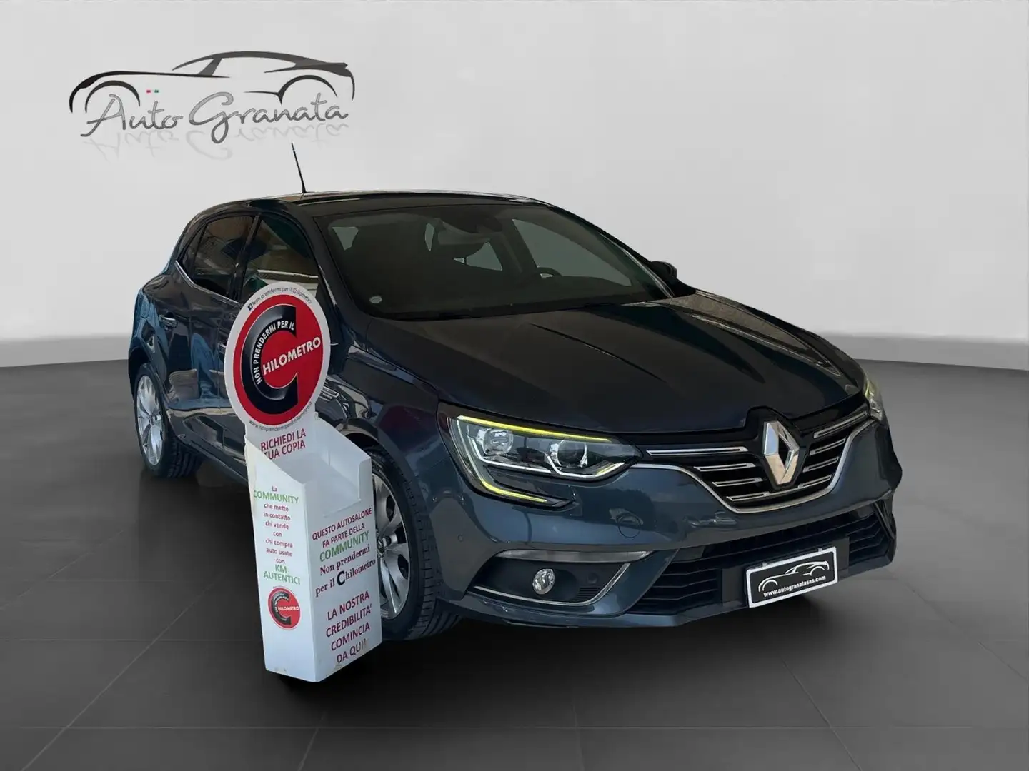 Renault Megane 1.5 dCi 110 AUT. Energy Intens NEOPATENTATI Grigio - 1