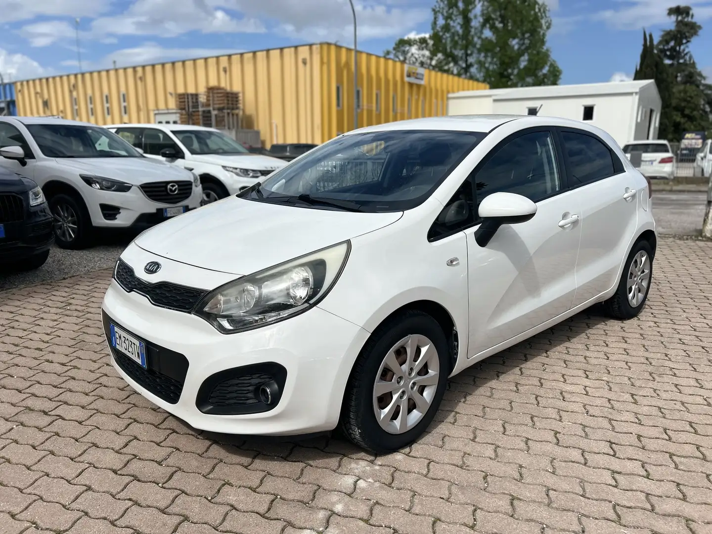 Kia Rio 5p 1.1 crdi EX - 1