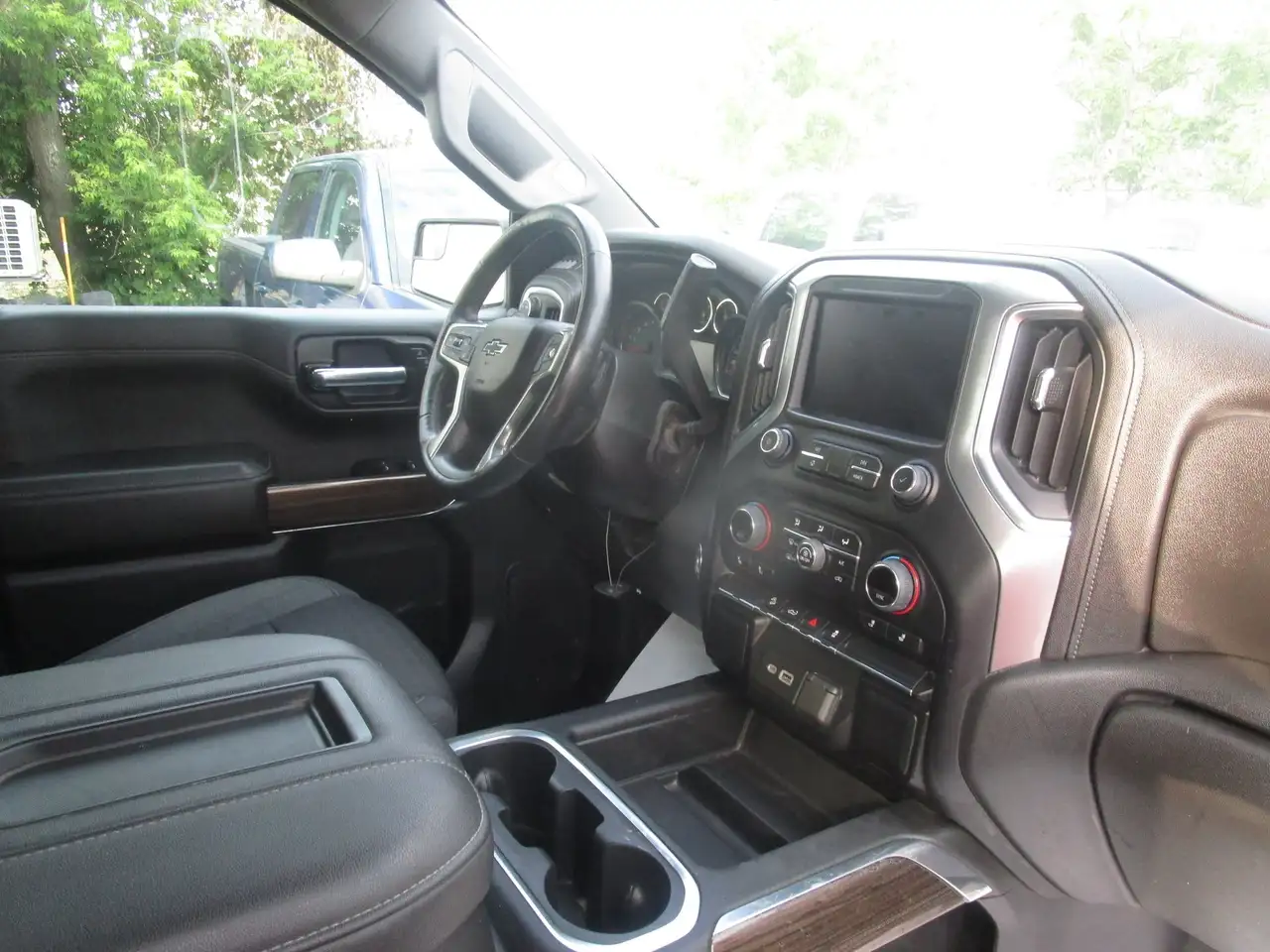 Chevrolet Silverado 1500 снимка Chevrolet Silverado 1500