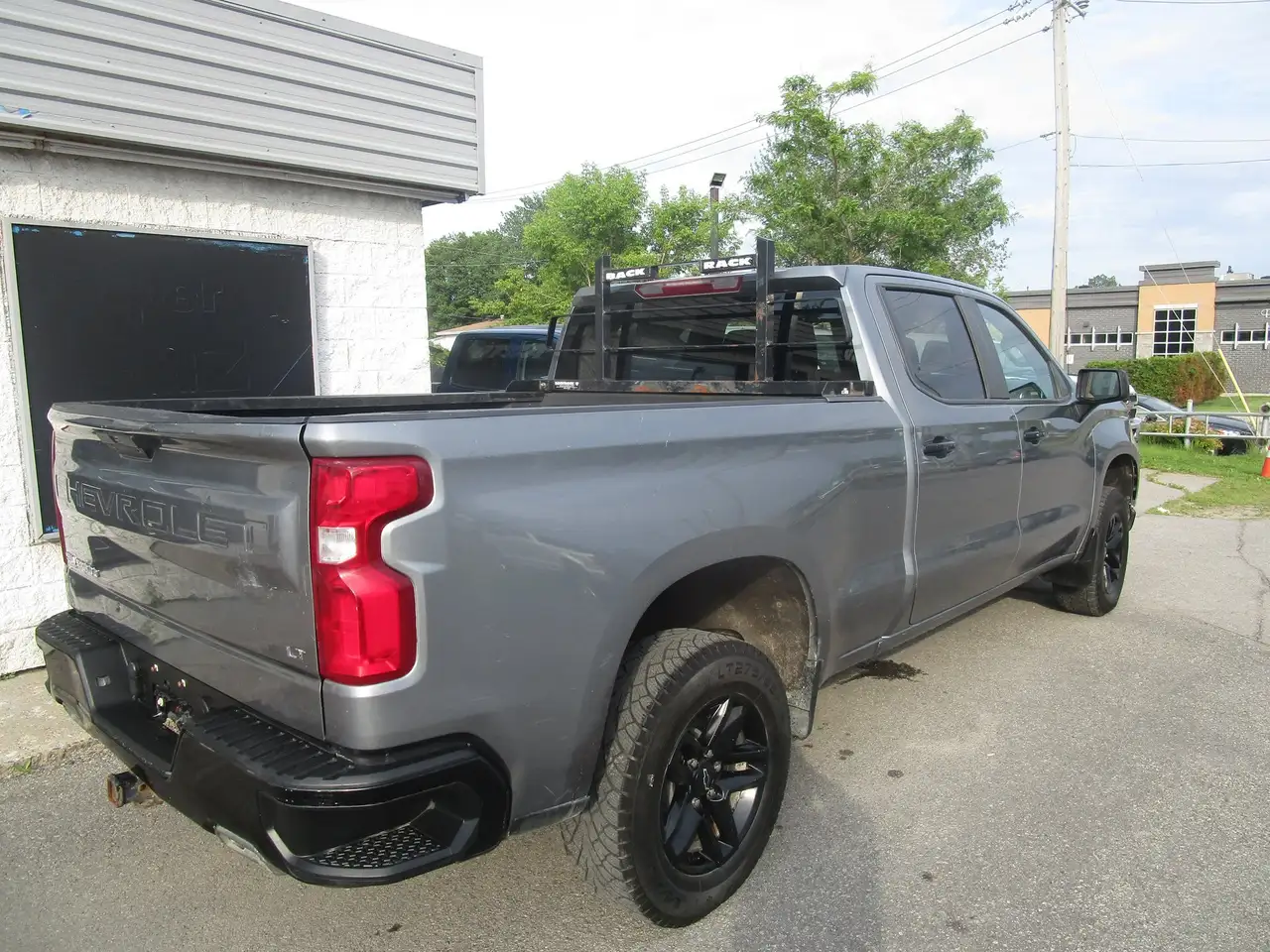 Chevrolet Silverado 1500 снимка Chevrolet Silverado 1500