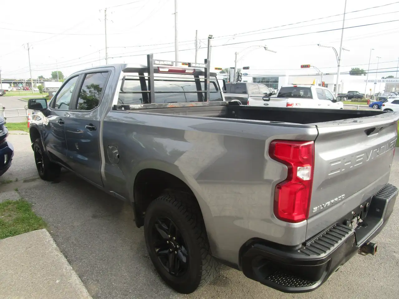 Chevrolet Silverado 1500 снимка Chevrolet Silverado 1500