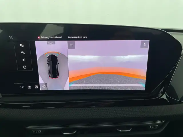 Audi A6 view 20