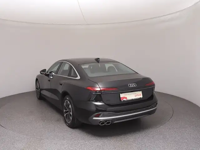 Audi A6 view 5
