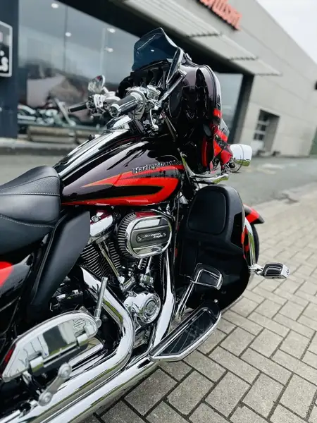 Harley-Davidson Tour Glide - foto 5