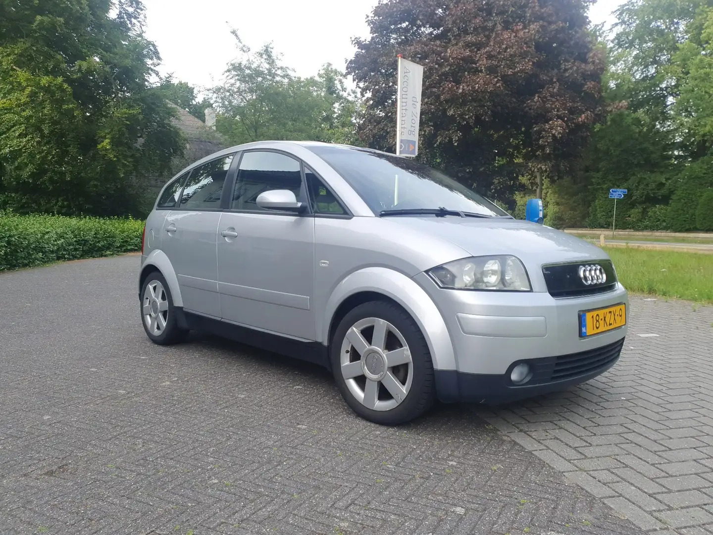 Audi A2 1.4 Argent - 2