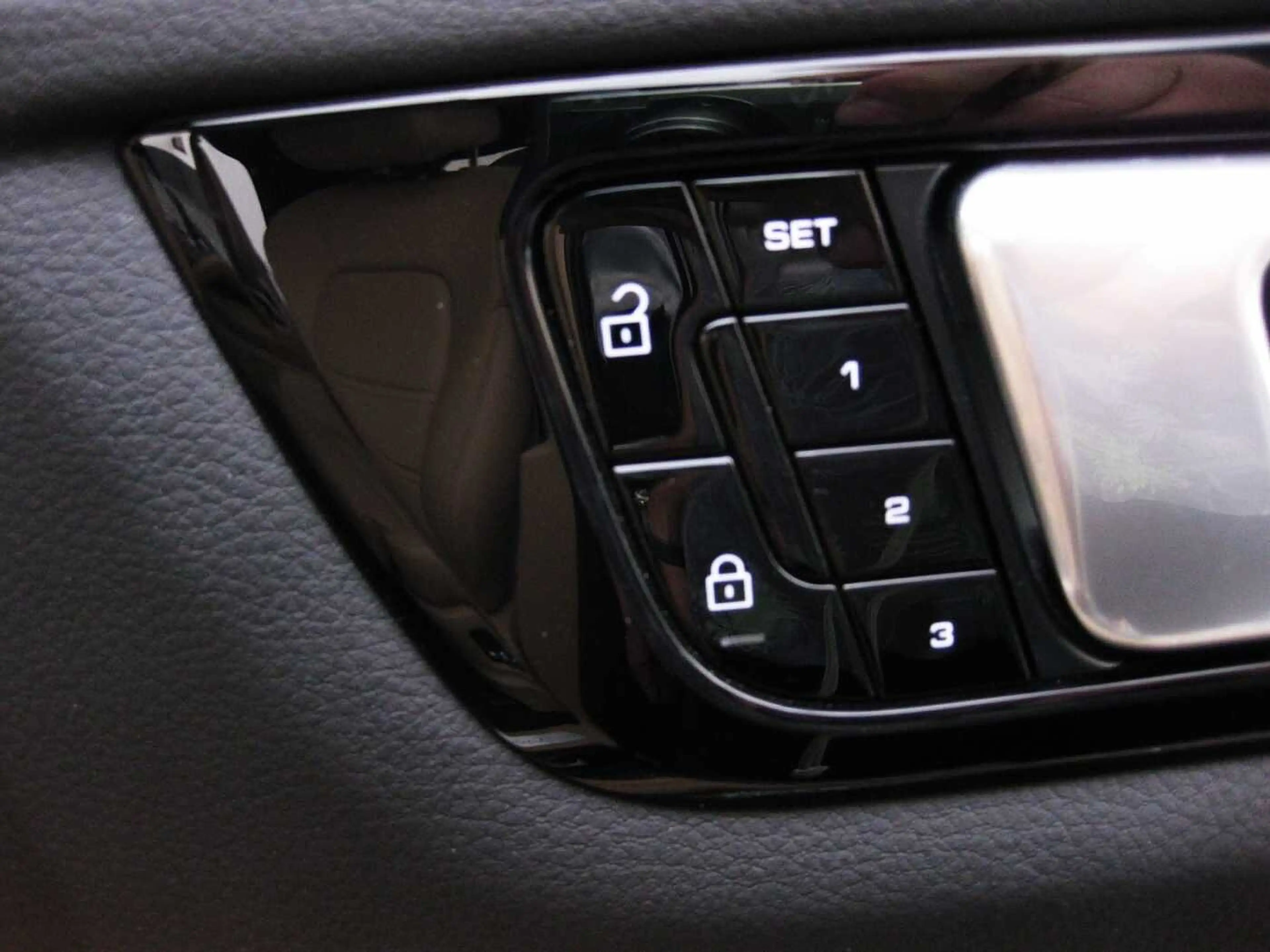 Porsche Cayenne Coupe Tiptronic S dt.Fzg.Top Ausst — photo 5