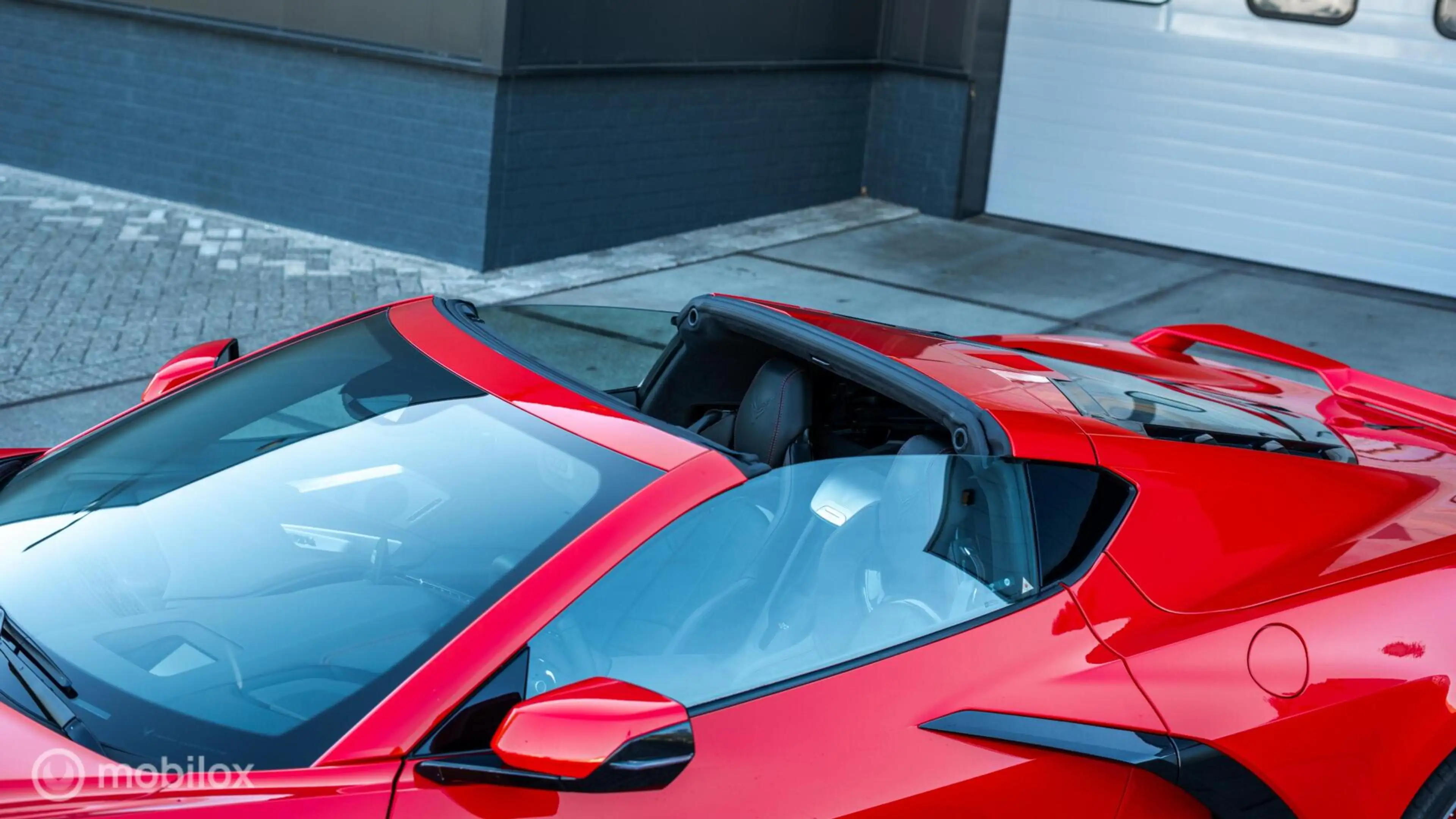 Chevrolet Corvette USA C8 Stingray — photo 5