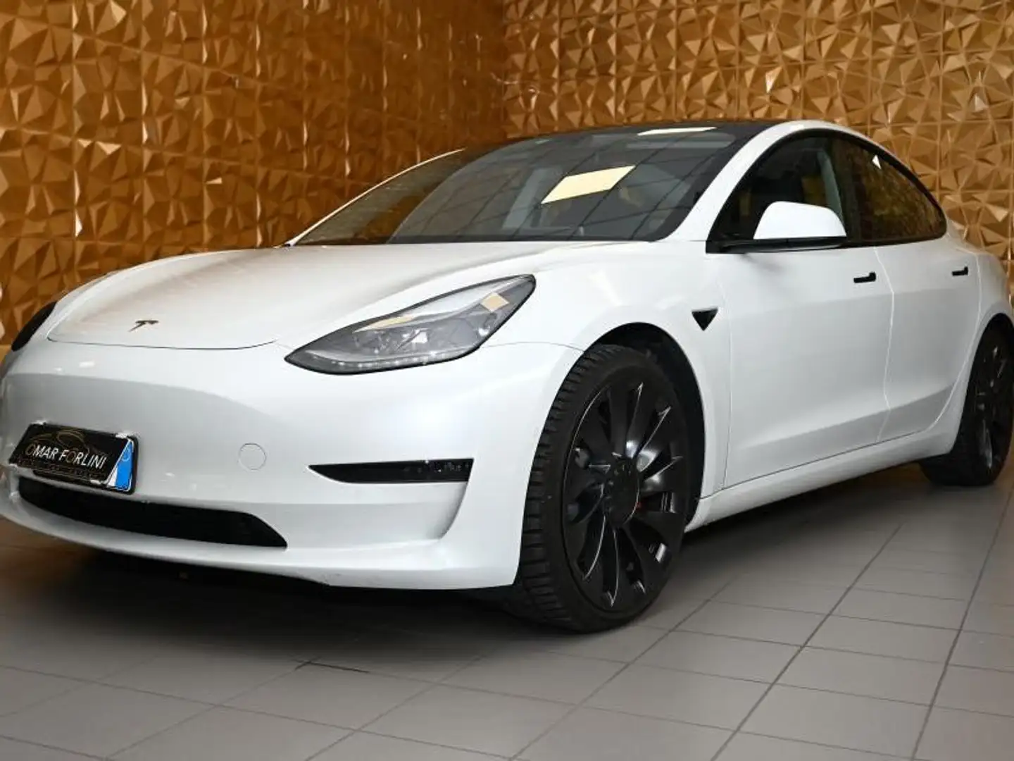 Tesla Model 3 LONG RANGE PERFORMANCE DUAL MOTOR AWD TETTO FULL! Weiß - 1