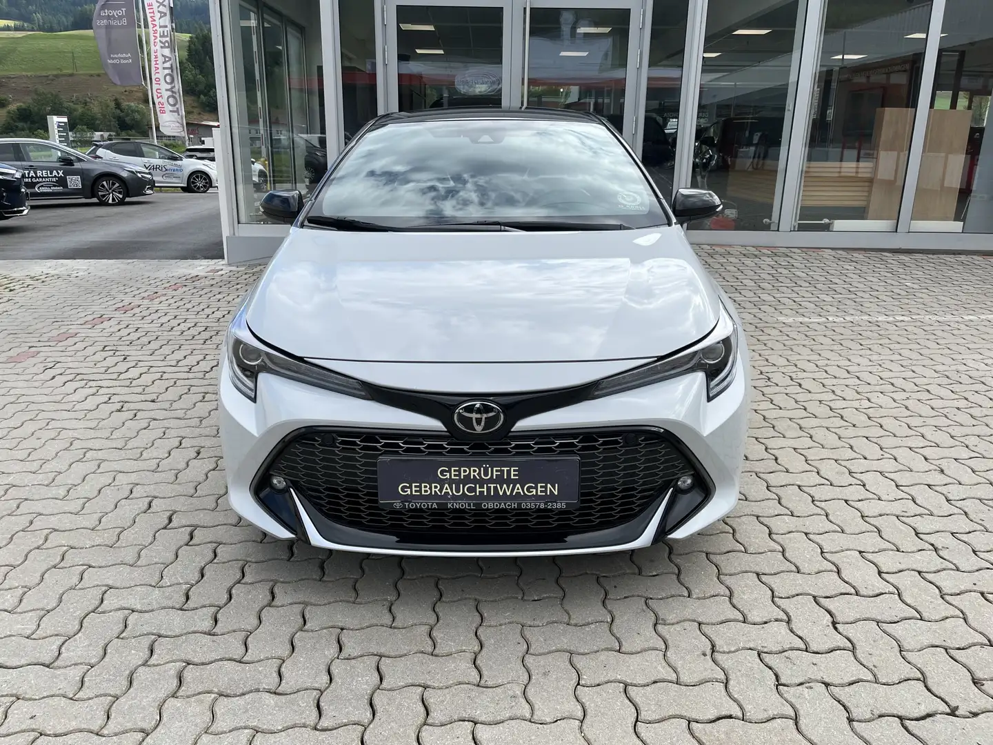 Toyota Corolla Hybrid GR-S Weiß - 2