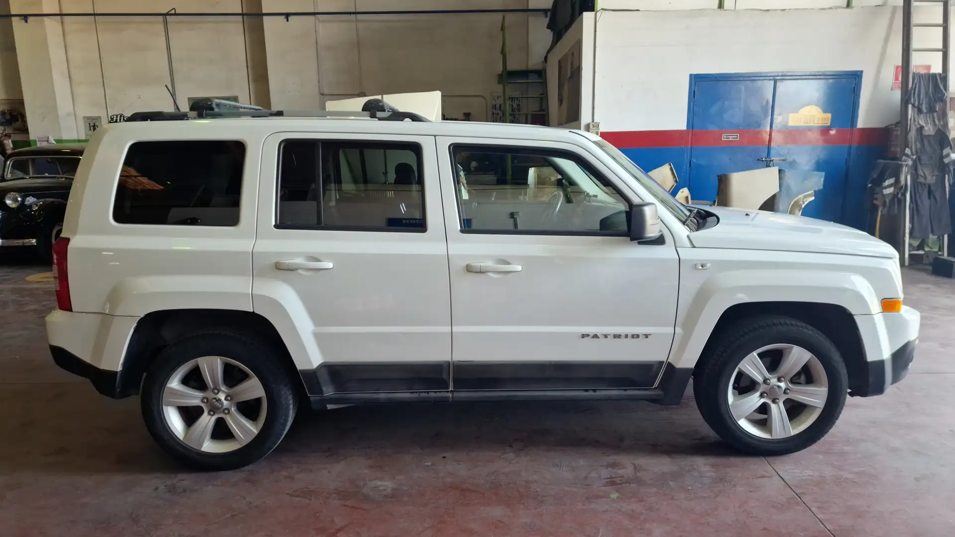 Jeep Patriot Patriot 2.2 crd Limited 4wd my11 Blanc - 1