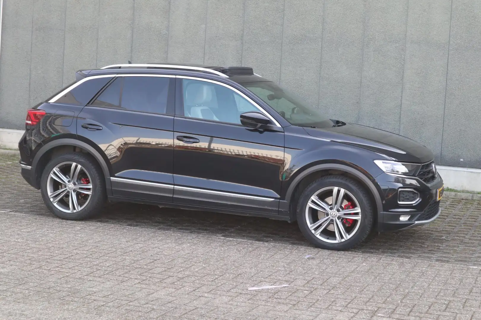 Volkswagen T-Roc 2.0 TSI 4Motion Sport Negro - 2