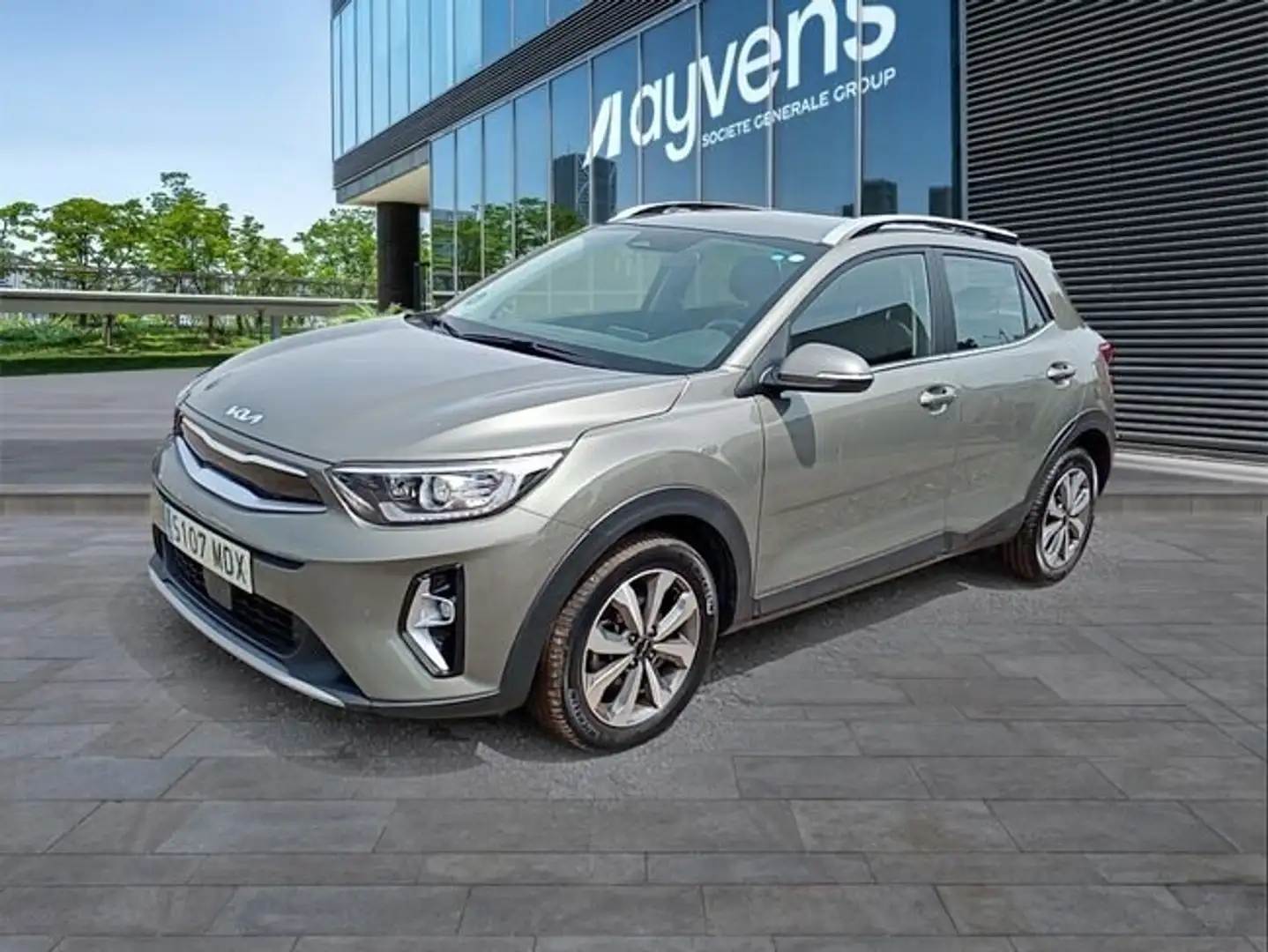 Kia Stonic 1.0 T-GDi MHEV Drive 120 Verde - 1