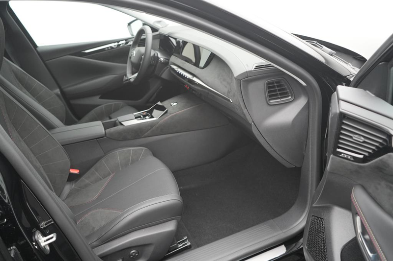 DS Automobiles DS 4 PERFORMANCE LINE PureTech 130 — photo 8