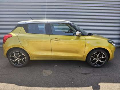 Suzuki Swift 1.2 Comfort Sm.Hyb. nieuwe 17"velgen + banden