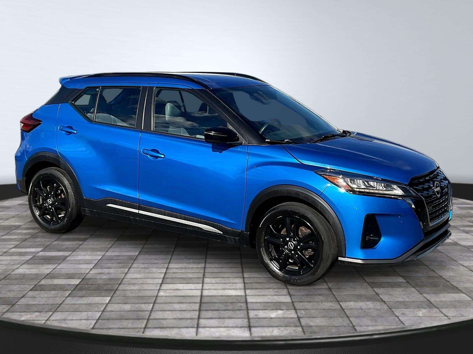 2022 Nissan Kicks