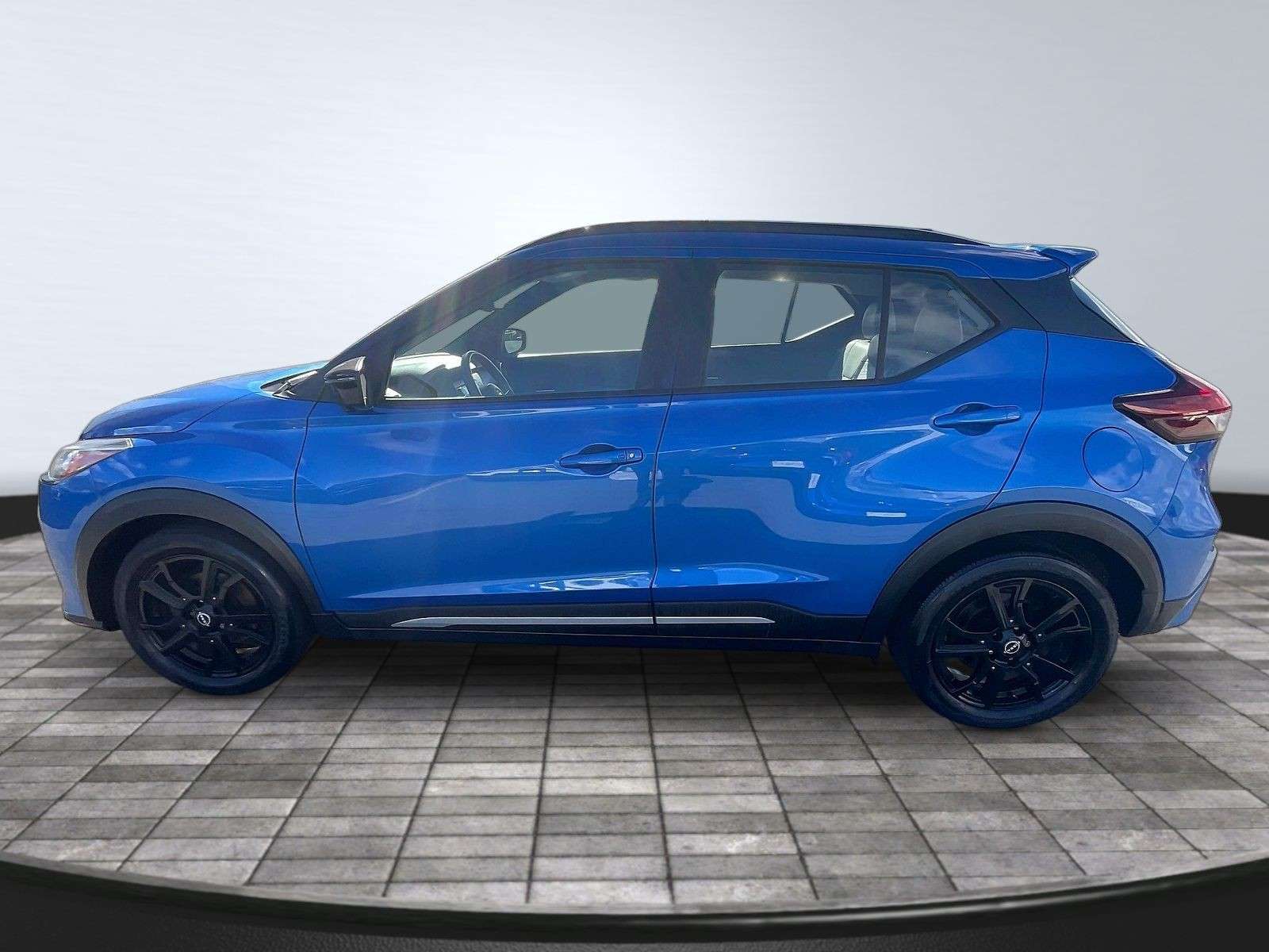 2022 Nissan Kicks