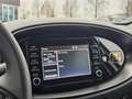 Toyota Aygo X 1.0 VVT-i Play ADAPTIVE CRUISE APPLE CARPLAY Grijs - thumbnail 16