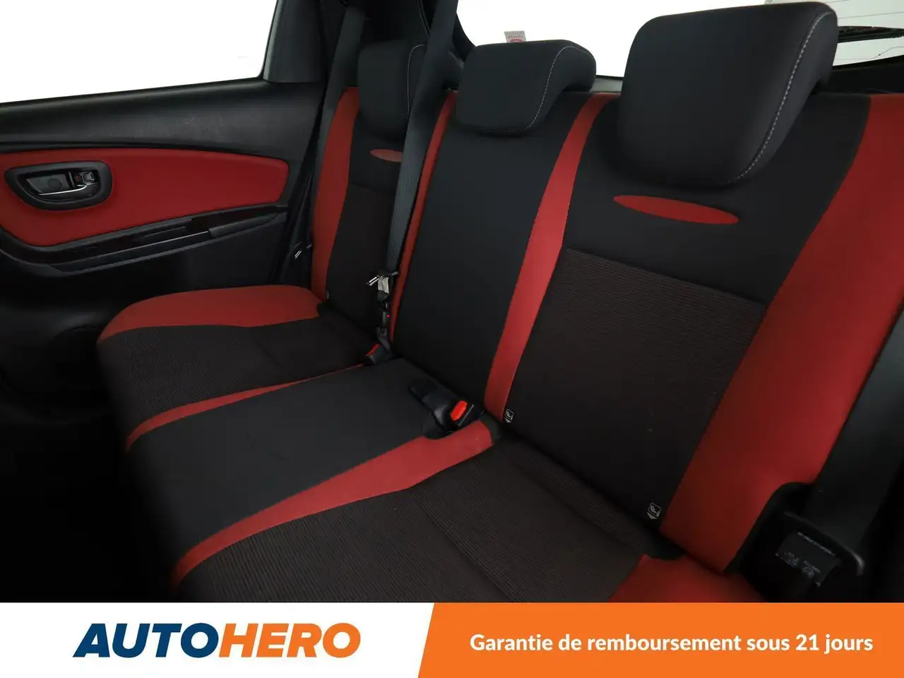 Toyota Yaris Yaris — photo 14
