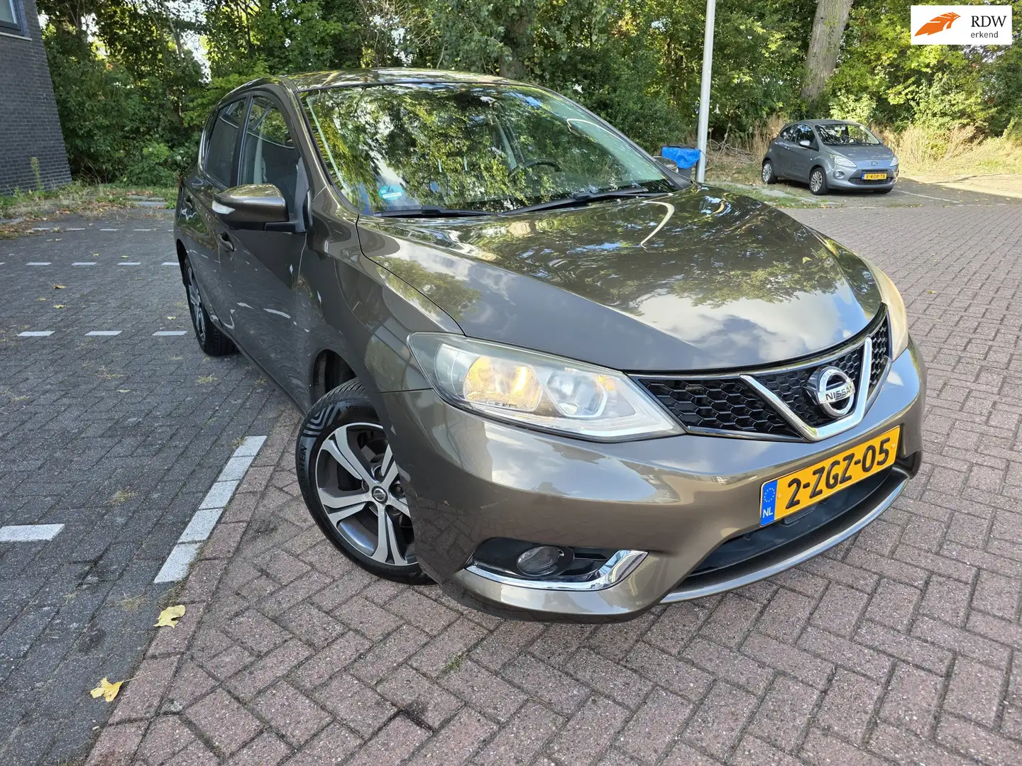 Nissan Pulsar 1.2 DIG-T Business Edition 360 Camera Navi Clima 6 Bruin - 1