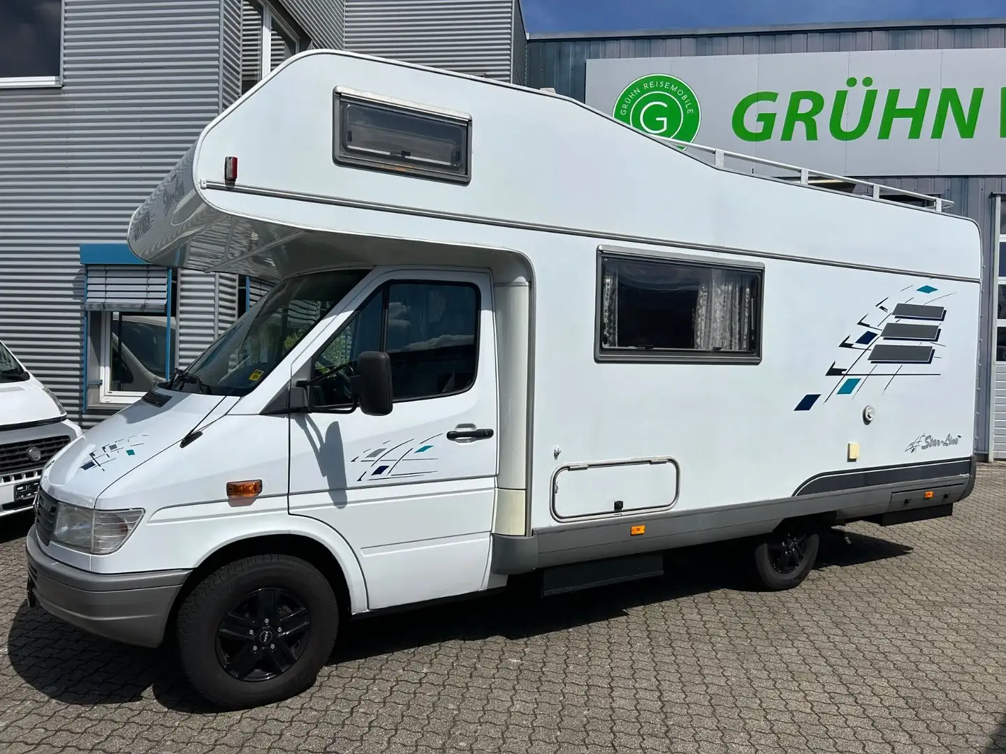 Hymer/Eriba CM 640 /Mercedes 312D 122PS /Automatik /Markise Weiß - 2