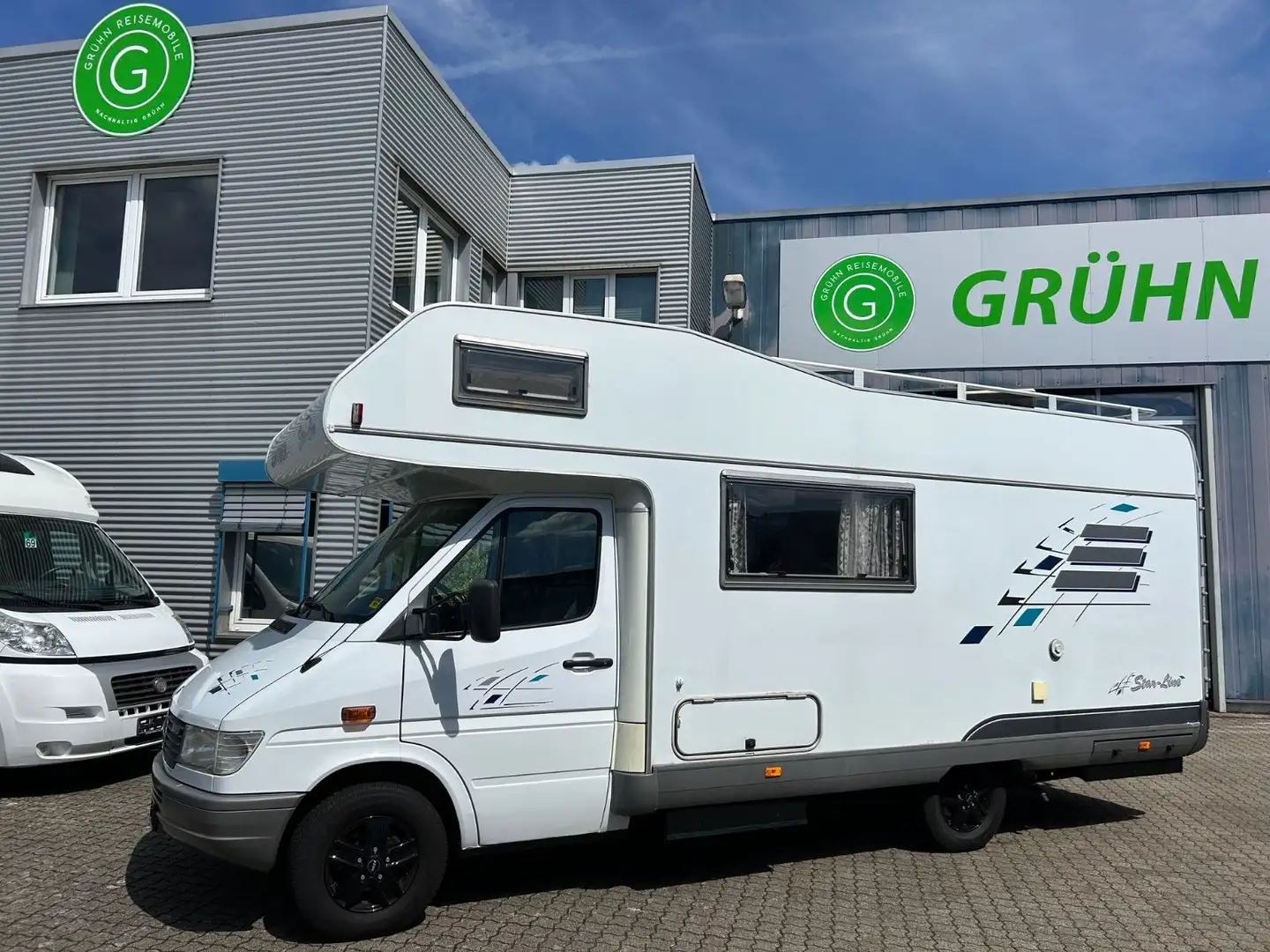 Hymer/Eriba CM 640 /Mercedes 312D 122PS /Automatik /Markise Weiß - 1