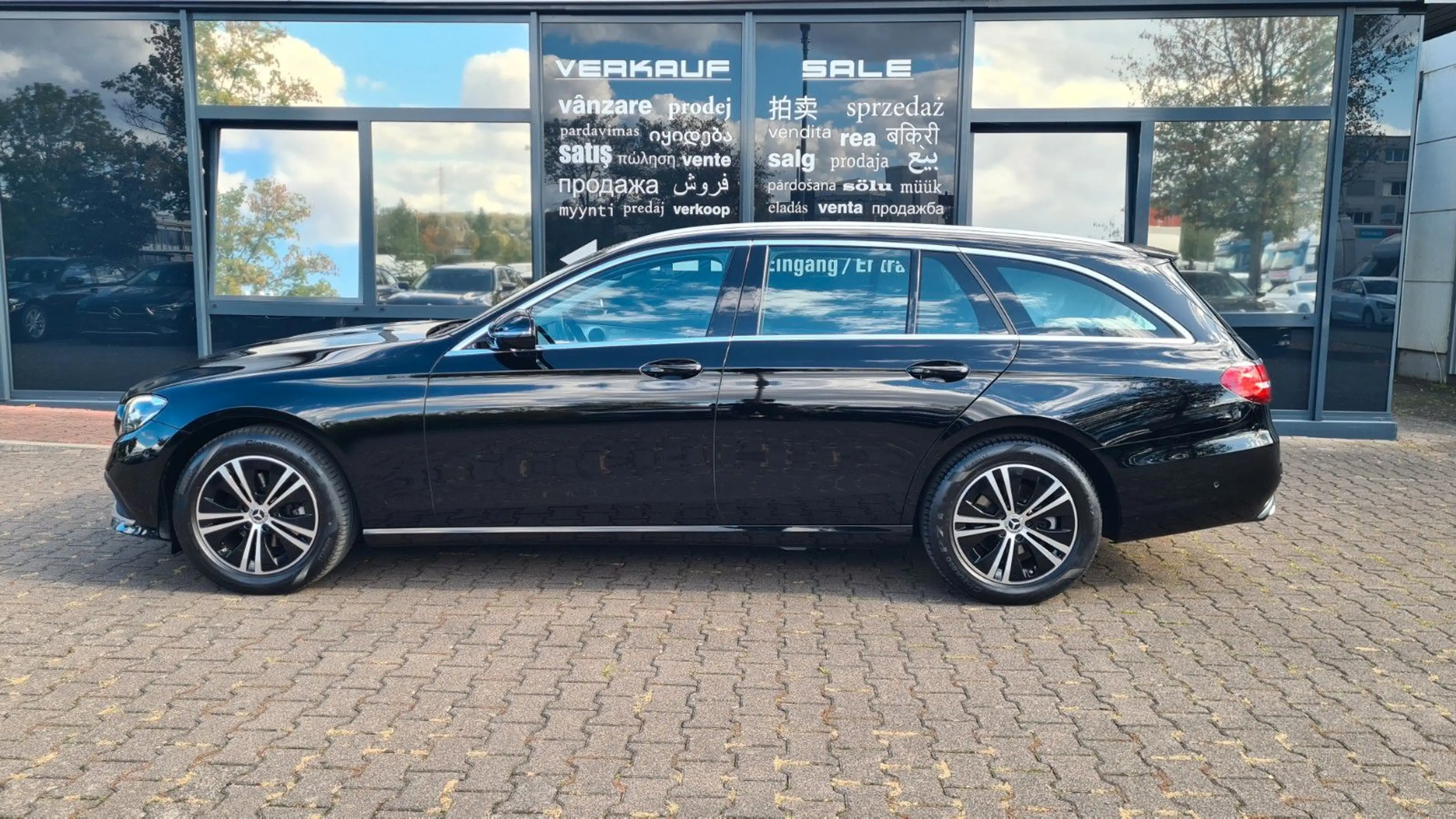 Mercedes-Benz E 200 d T - 9G Tronic - WIDE - AHK - 8 x ALU — photo 4