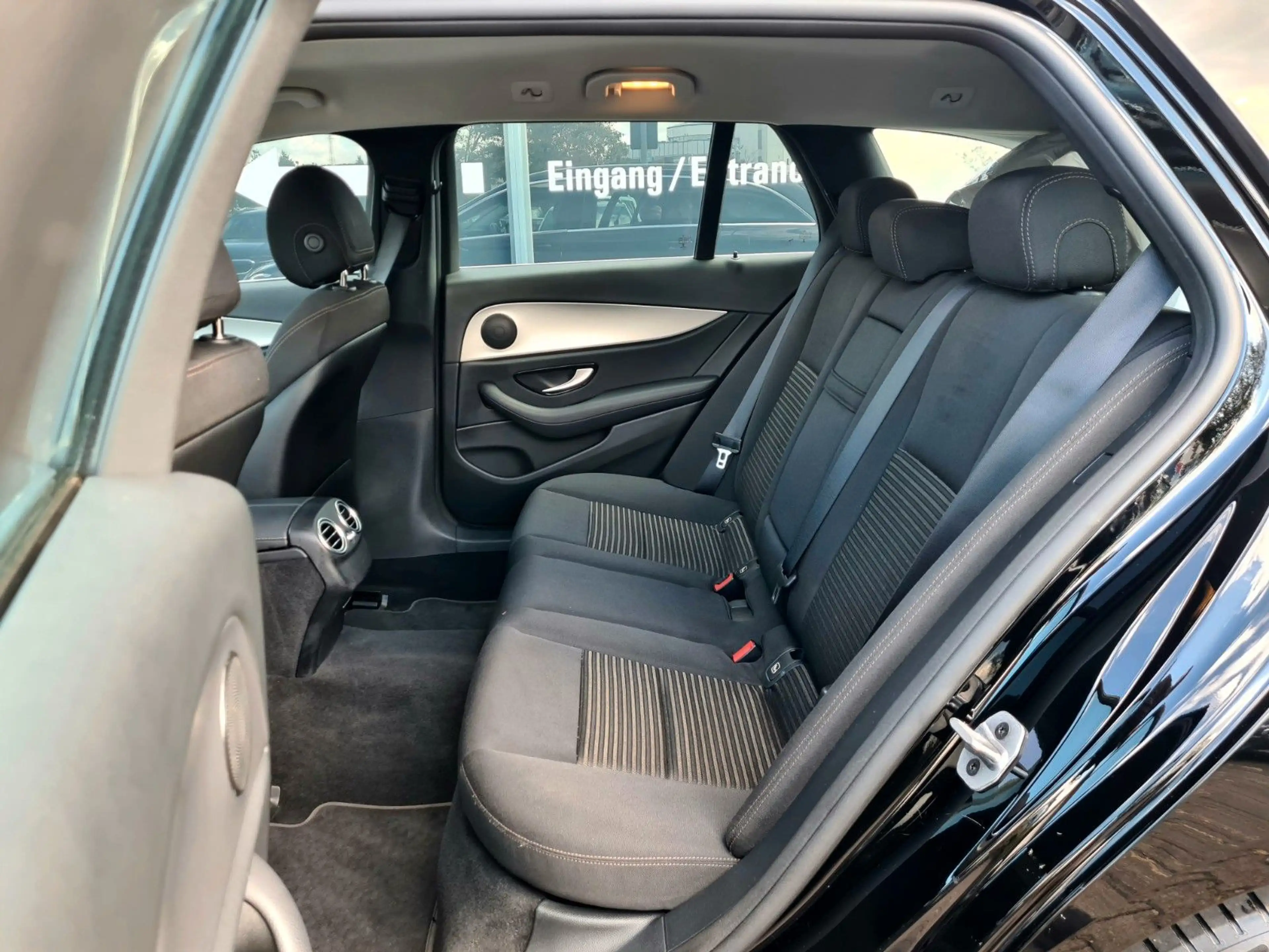 Mercedes-Benz E 200 d T - 9G Tronic - WIDE - AHK - 8 x ALU — photo 14