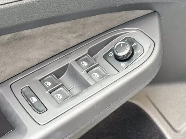 Volkswagen Golf view 20