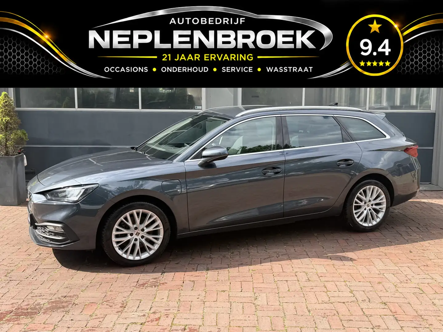 SEAT Leon e-Hybrid Sportstourer 1.4 TSI eHybrid PHEV FR km 95.000 Nap Grau - 1