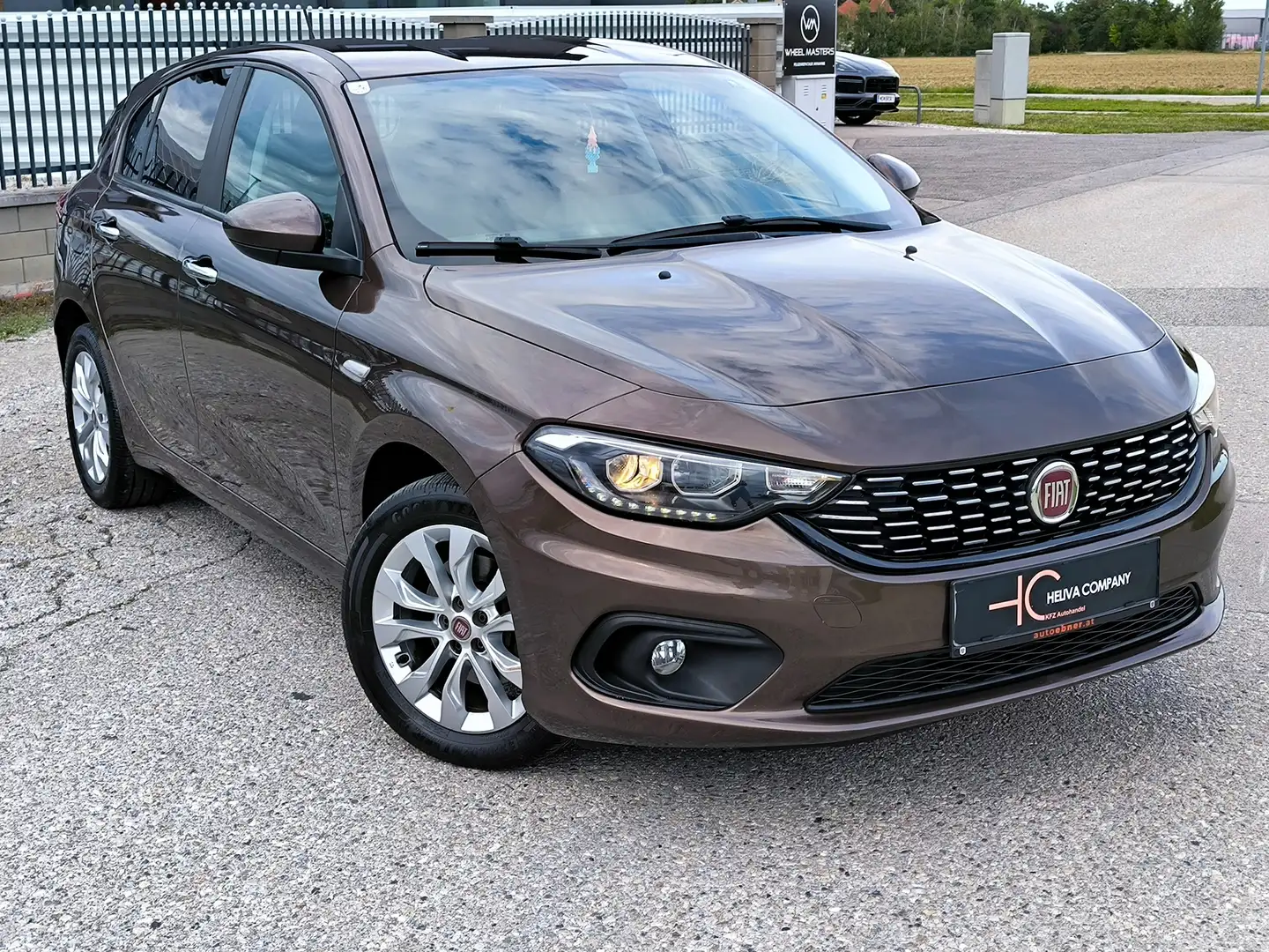 Fiat Tipo Tipo 1,3 MultiJet II 95 Easy Easy Braun - 2