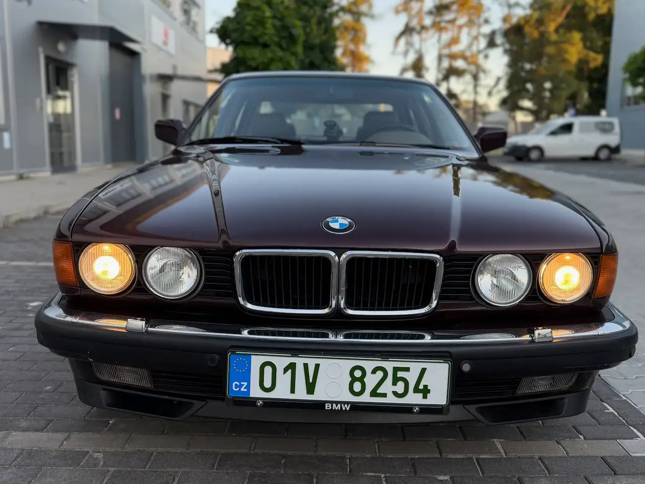 BMW 750i, foto 8