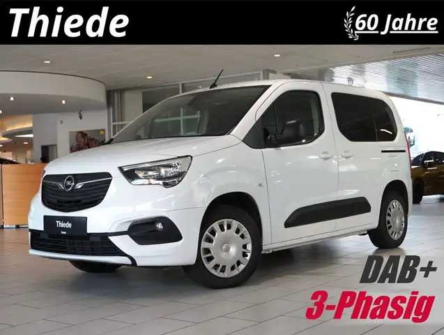 Opel Combo-e LIFE EDITION 11KW KLIMA/PDC/TEMP./DAB+