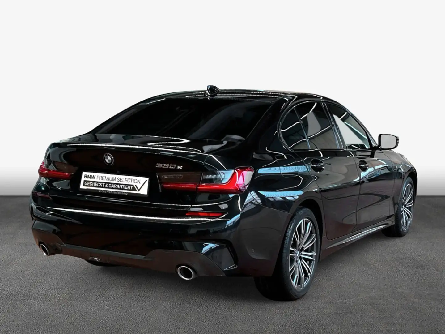 BMW 330 e Aut.*M Sport*HuD*AHK*Laser Black - 2