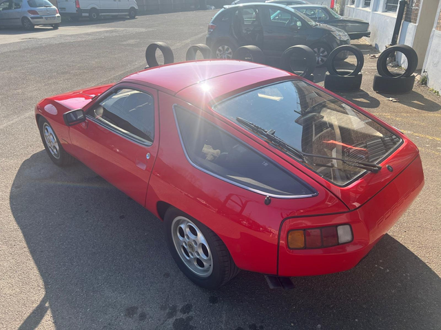 Porsche 928 1 er génération