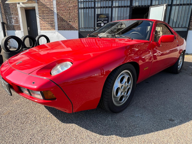 Porsche 928 1 er génération
