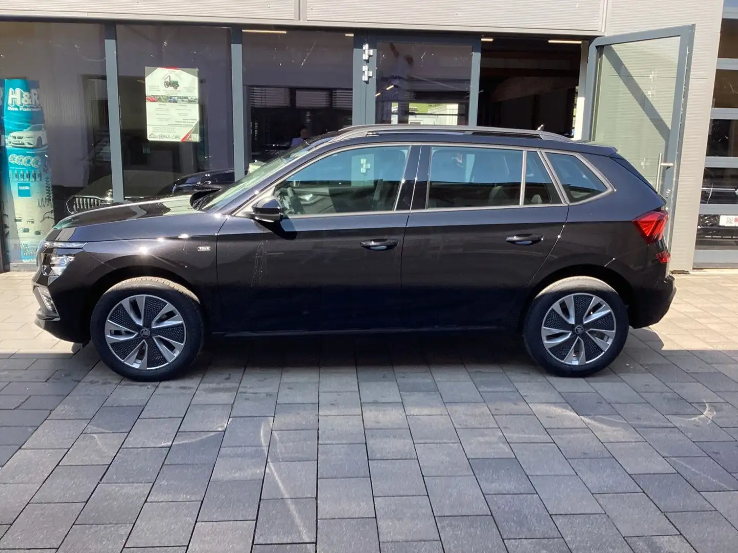 Skoda Kamiq 1,0 TSI DSG Selection Noir - 1