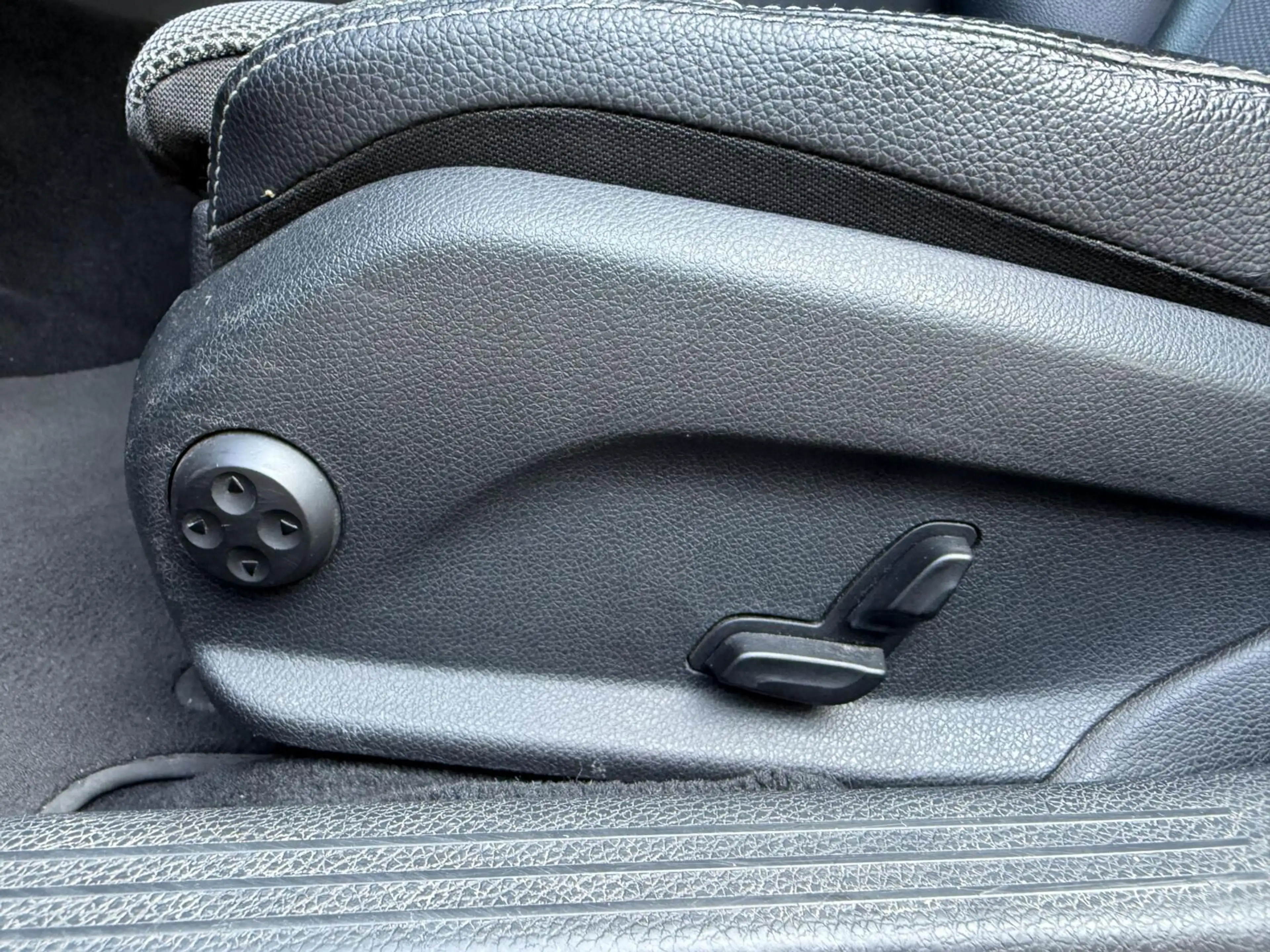 Mercedes-Benz C 350 Estate e Lease Edition | Xenon | Camera | Half Led — photo 6