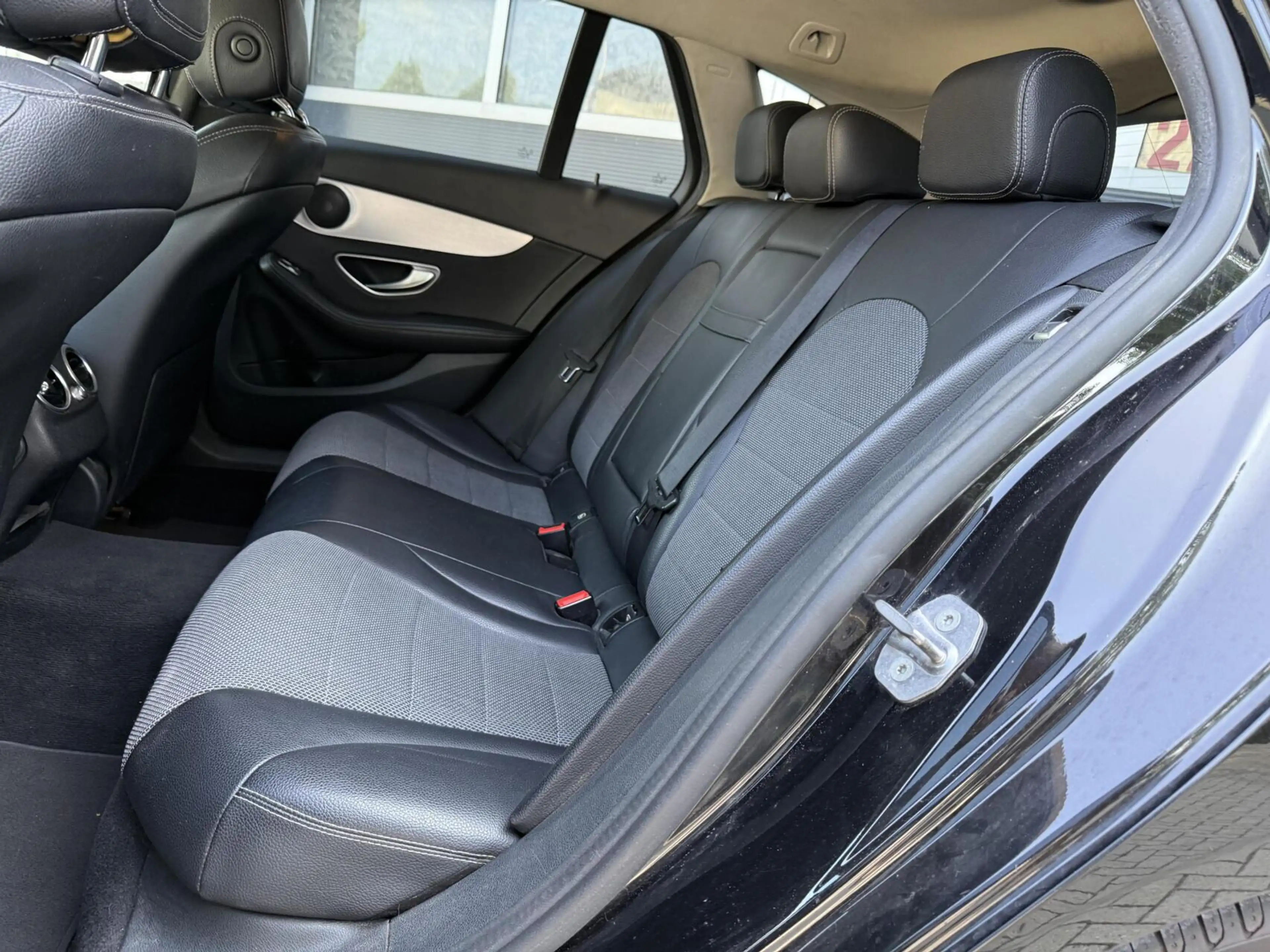Mercedes-Benz C 350 Estate e Lease Edition | Xenon | Camera | Half Led — photo 7
