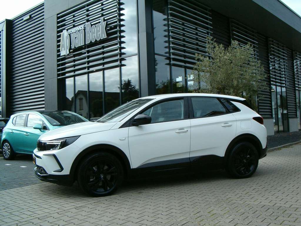 Opel Grandland
