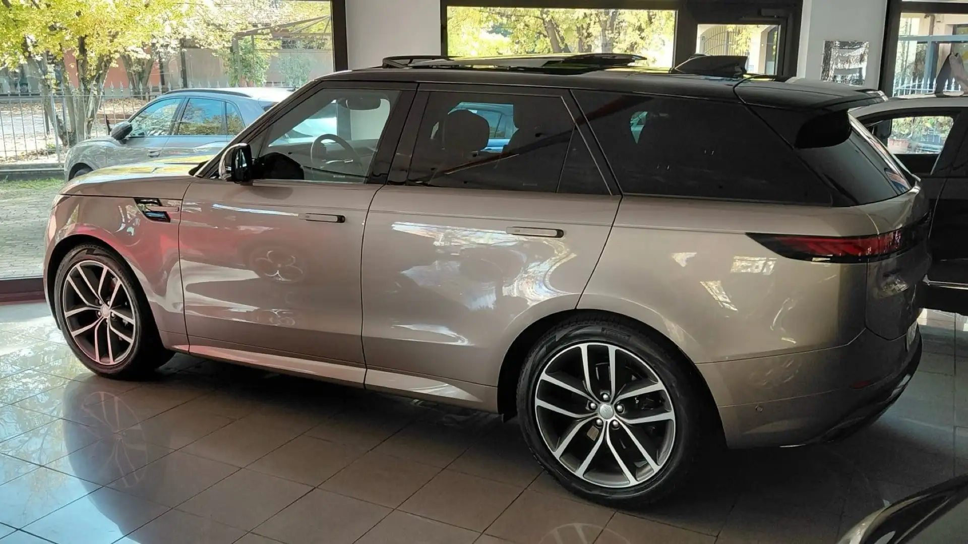 Land Rover Range Rover Sport 3.0d i6 mhev Dynamic SE awd 250cv auto Bronzo - 2