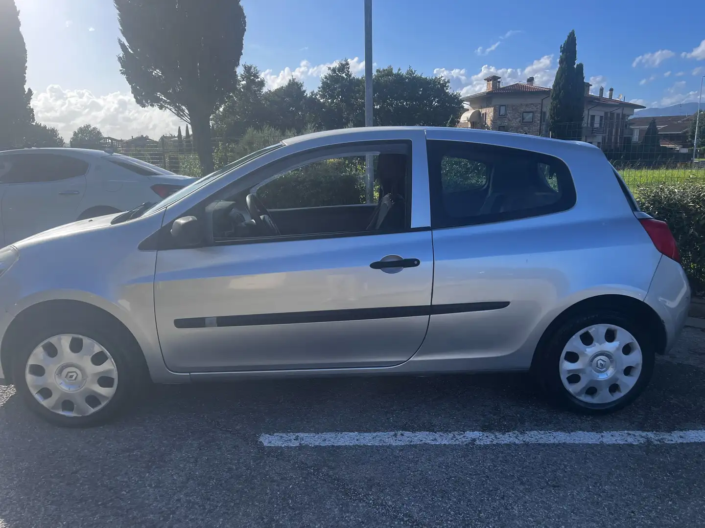 Renault Clio 3p 1.2 16v Dynamique UNICO PROPRIETARIO Argento - 2