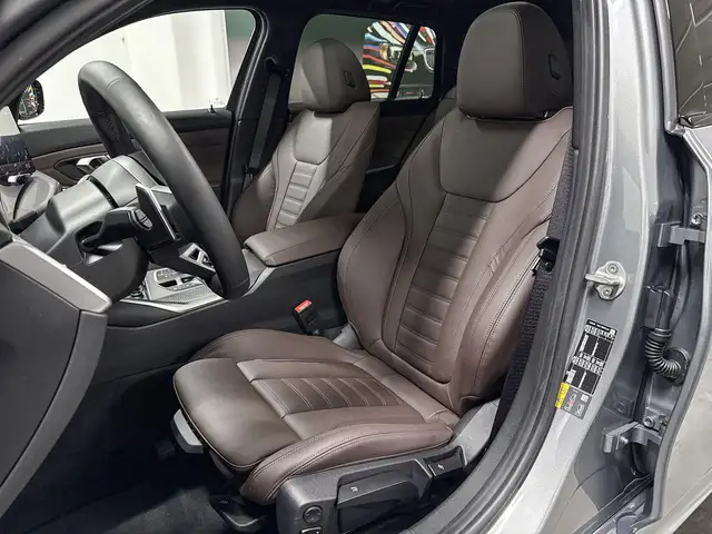 BMW 3 Series view 10